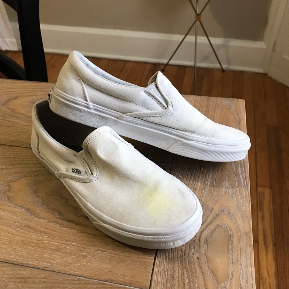 Slide-on White Vans